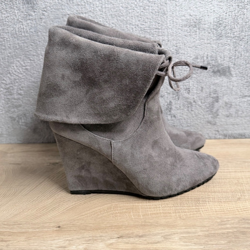 WHBM Britton Wedge Ankle Boots Women Size 7.5 Gray Suede Foldover Cuff Tie Back